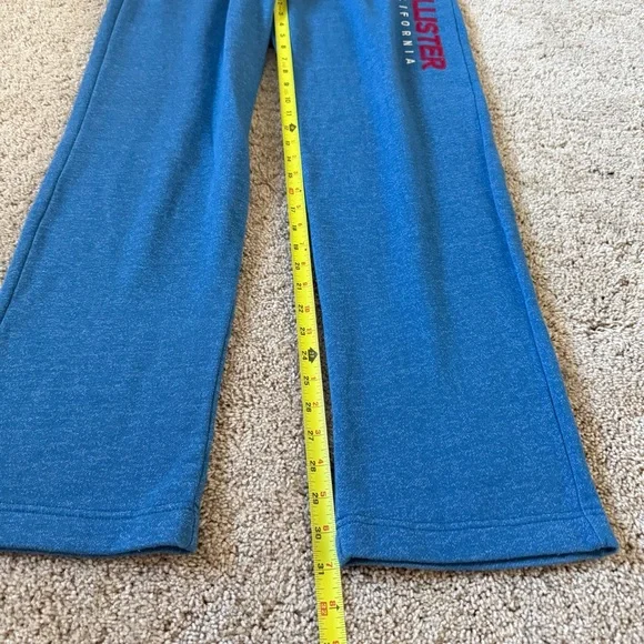 NWT‎ Hollister Women’s Blue Hoodie and Sweats Size L-XL Casual Relaxation - Picture 13 of 14